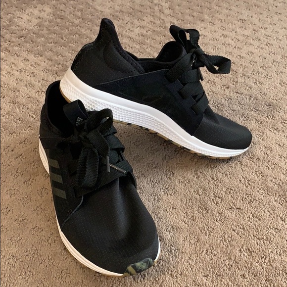 adidas bounce edge lux black